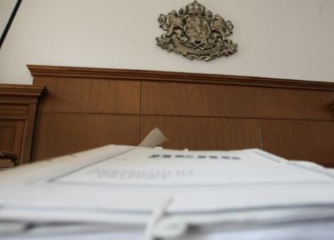 Военно апелативният съд остави в ареста полк Петър Петров който е